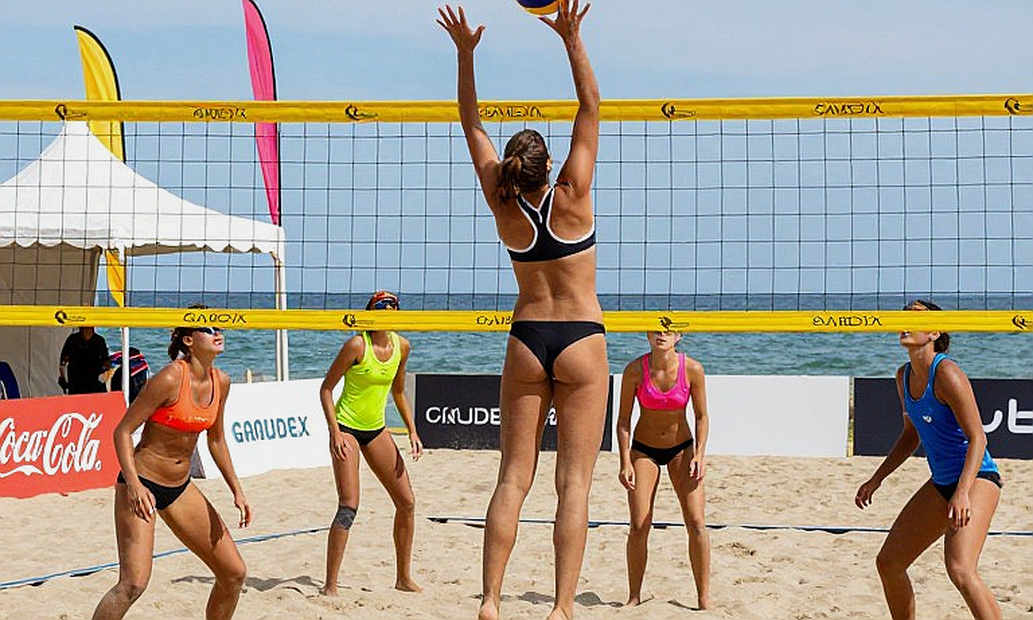 Ba mươi năm MOP bóng chuyền nữ NCAA: từ Kerri Walsh đến Kyndal Stowers, và một danh sách chưa ai đọc đúng